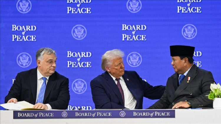 Indonesia Bebas Aktif Prabowo Tolak Aliansi Militer